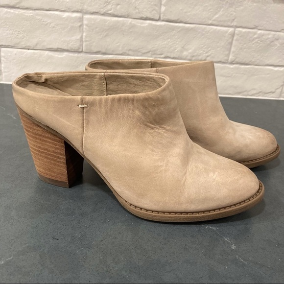Aldo sz 6 light tan leather heeled mules - Picture 11 of 14